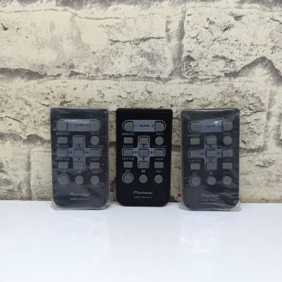 کنترل پایونیر